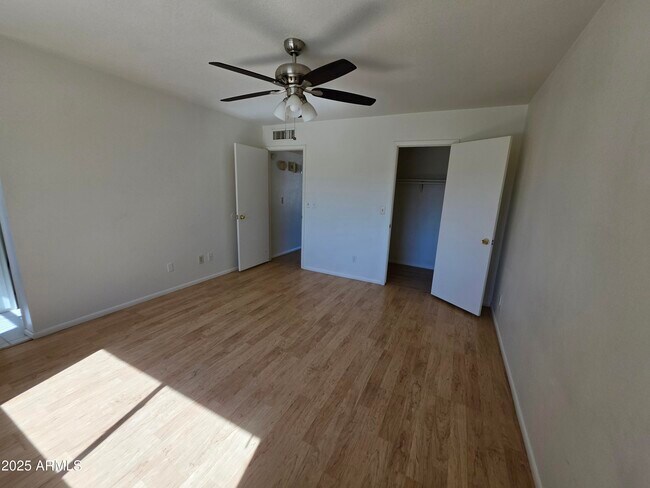 Building Photo - 6037 W Zoe Ella Way