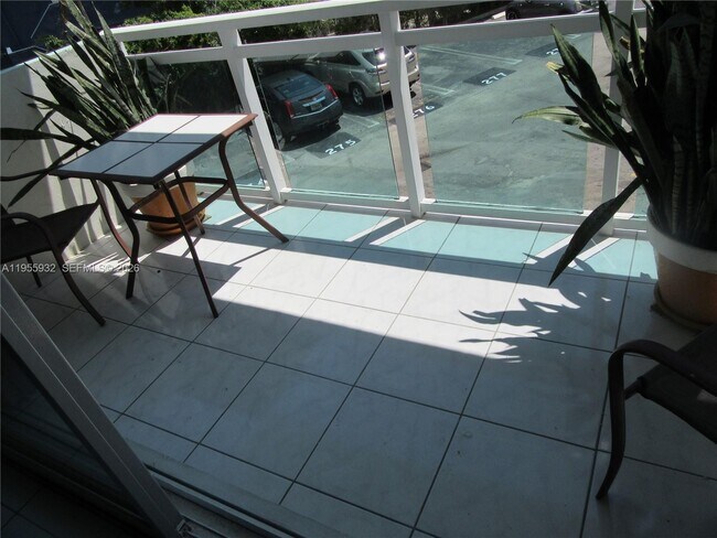 Building Photo - 3301 NE 5th Ave