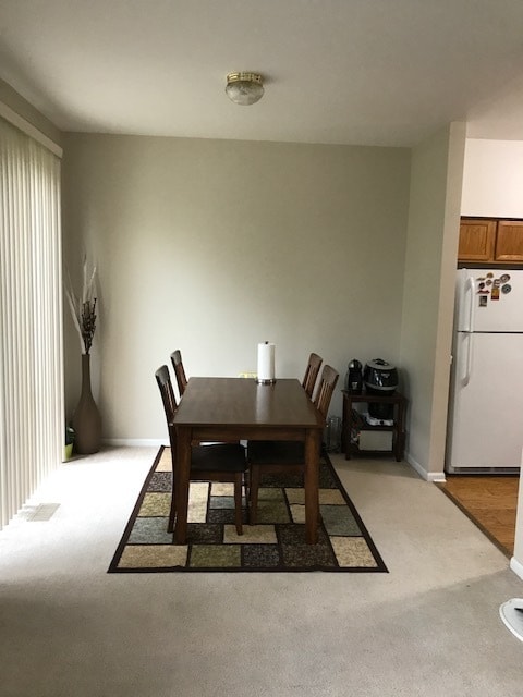 Building Photo - Meribel subdivision End Unit 2BR, 2.5 bath w/Loft