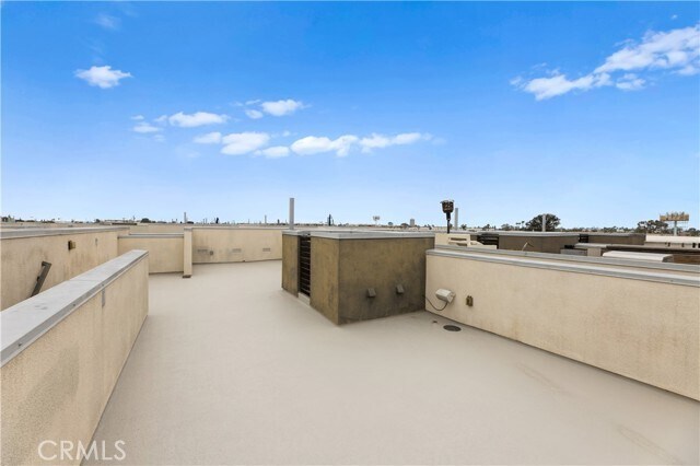 Building Photo - 1530 Greenwich Way