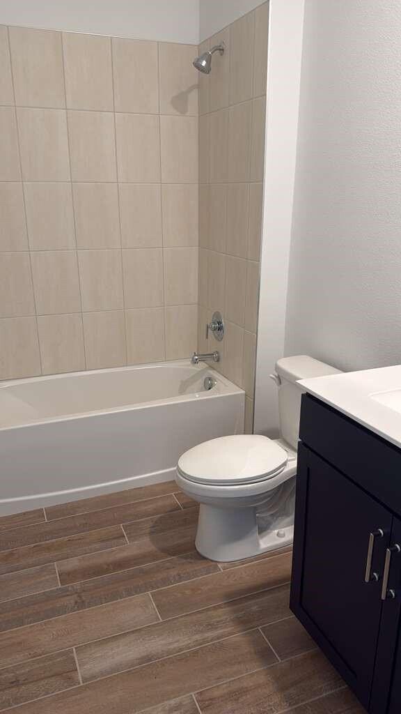 Building Photo - 8780 SW Kanner Hwy