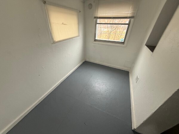 Building Photo - 1447 Tait St