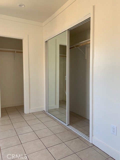 Building Photo - 2005 W Ave 33