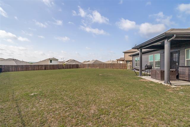 Building Photo - 10901 Tamarisk Dr