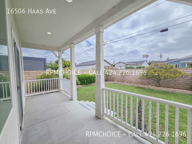 Building Photo - 16506 Haas Ave