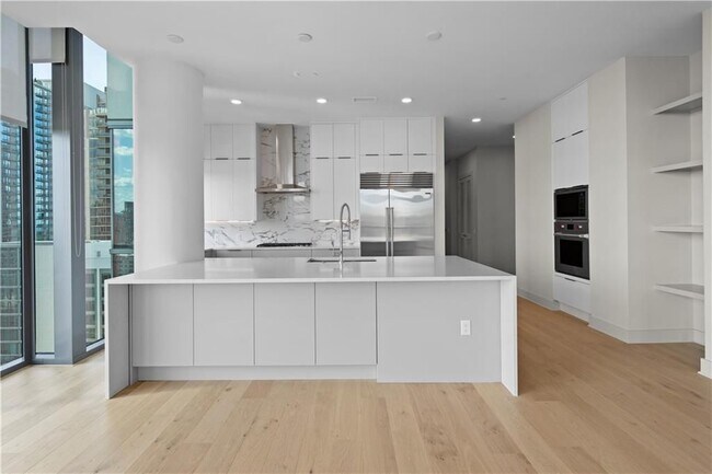 Building Photo - 40 12th St NW