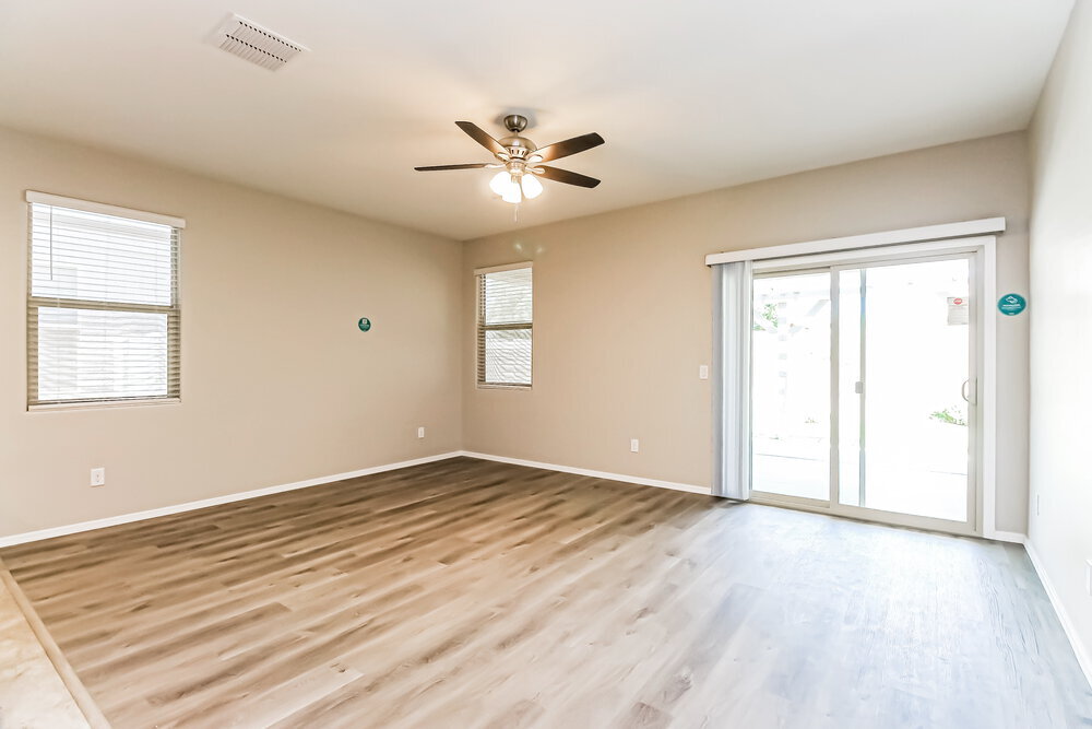 Building Photo - 4832 E Rhodium Dr