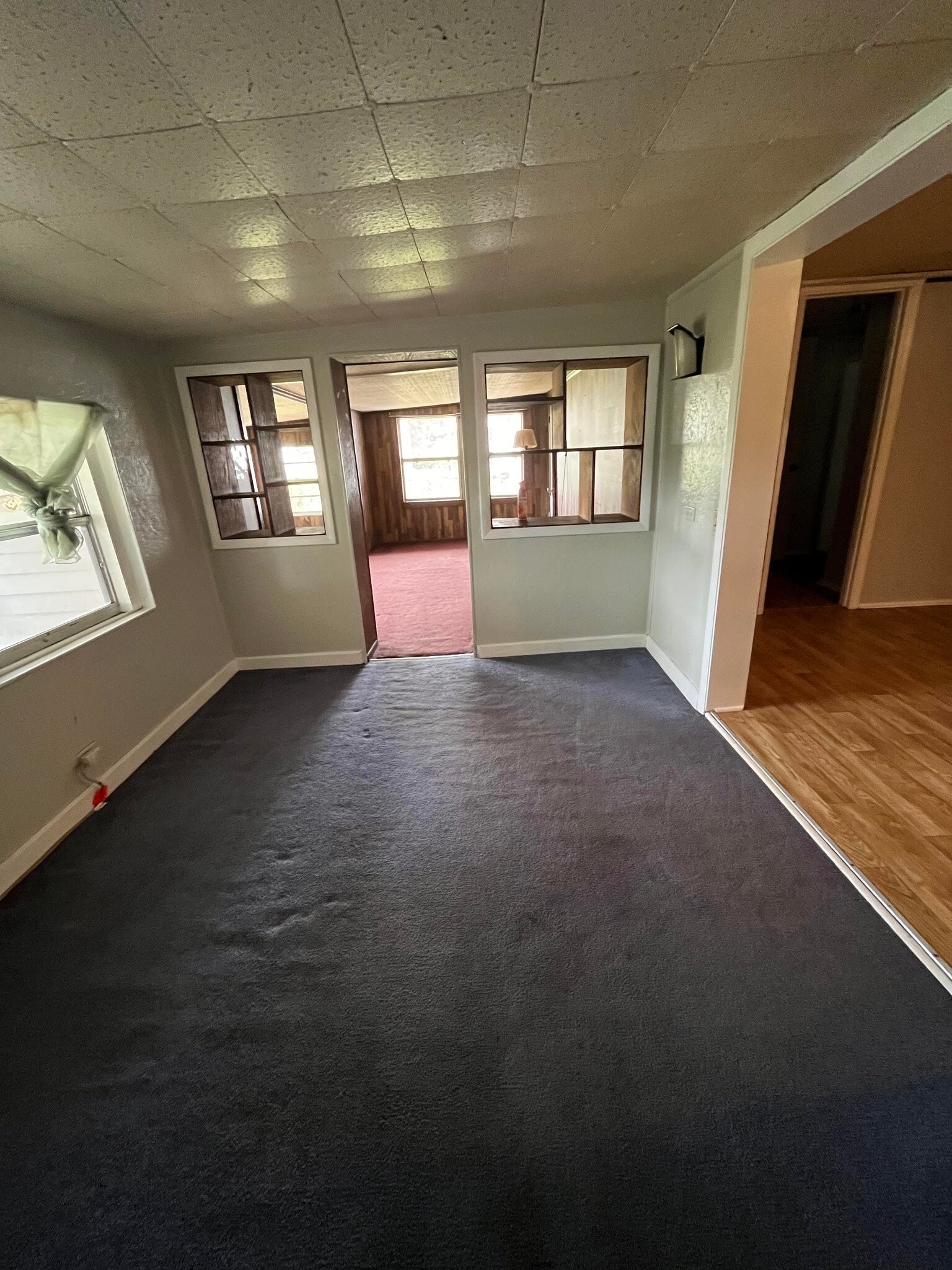 Building Photo - 5670 Lauramore Rd