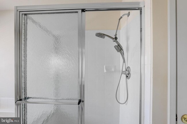 Building Photo - 618 Berwick Ct