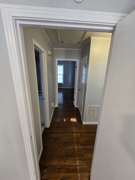 Building Photo - 10922 Myrtice Dr