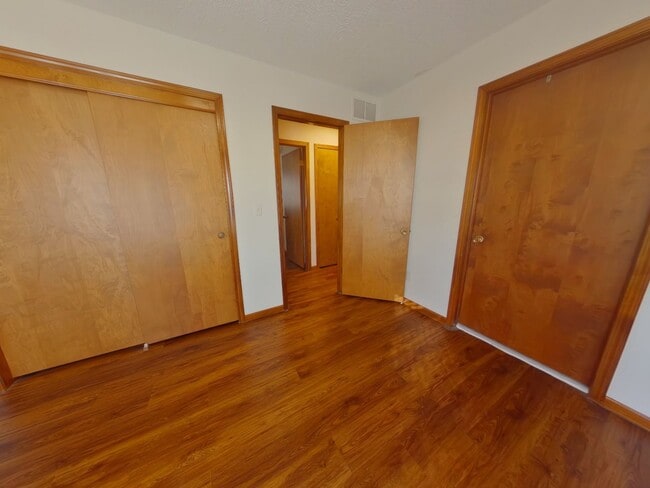 Building Photo - 1856 N Meridian Ave