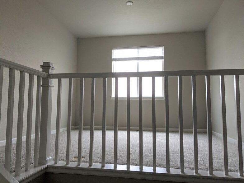 Building Photo - 14925 E Belleview Dr