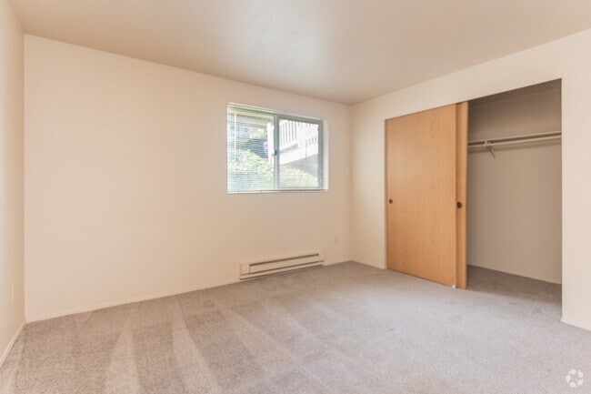 Interior Photo - Sunnydale