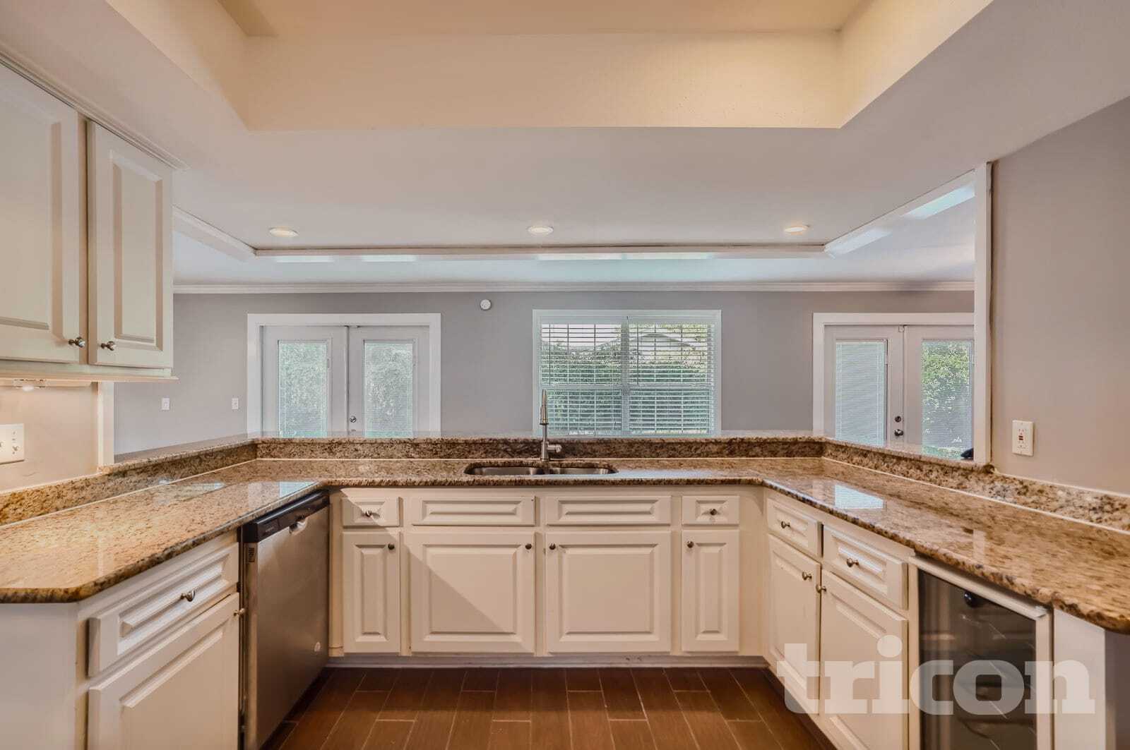 Building Photo - 2641 Gleneagles Dr