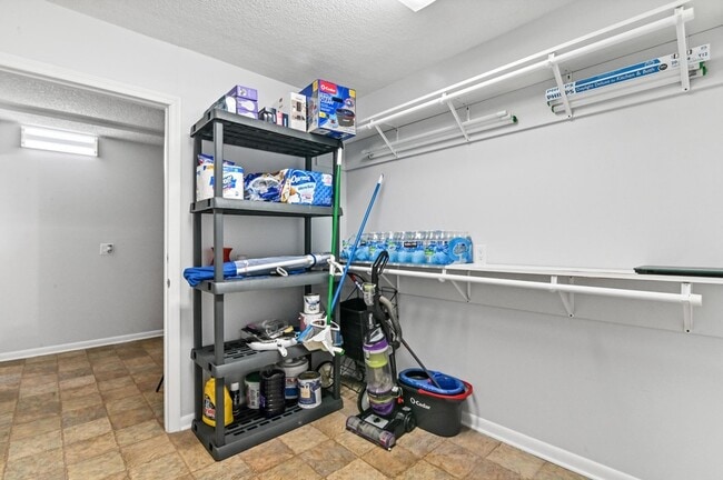 Building Photo - 3507 Village Blvd