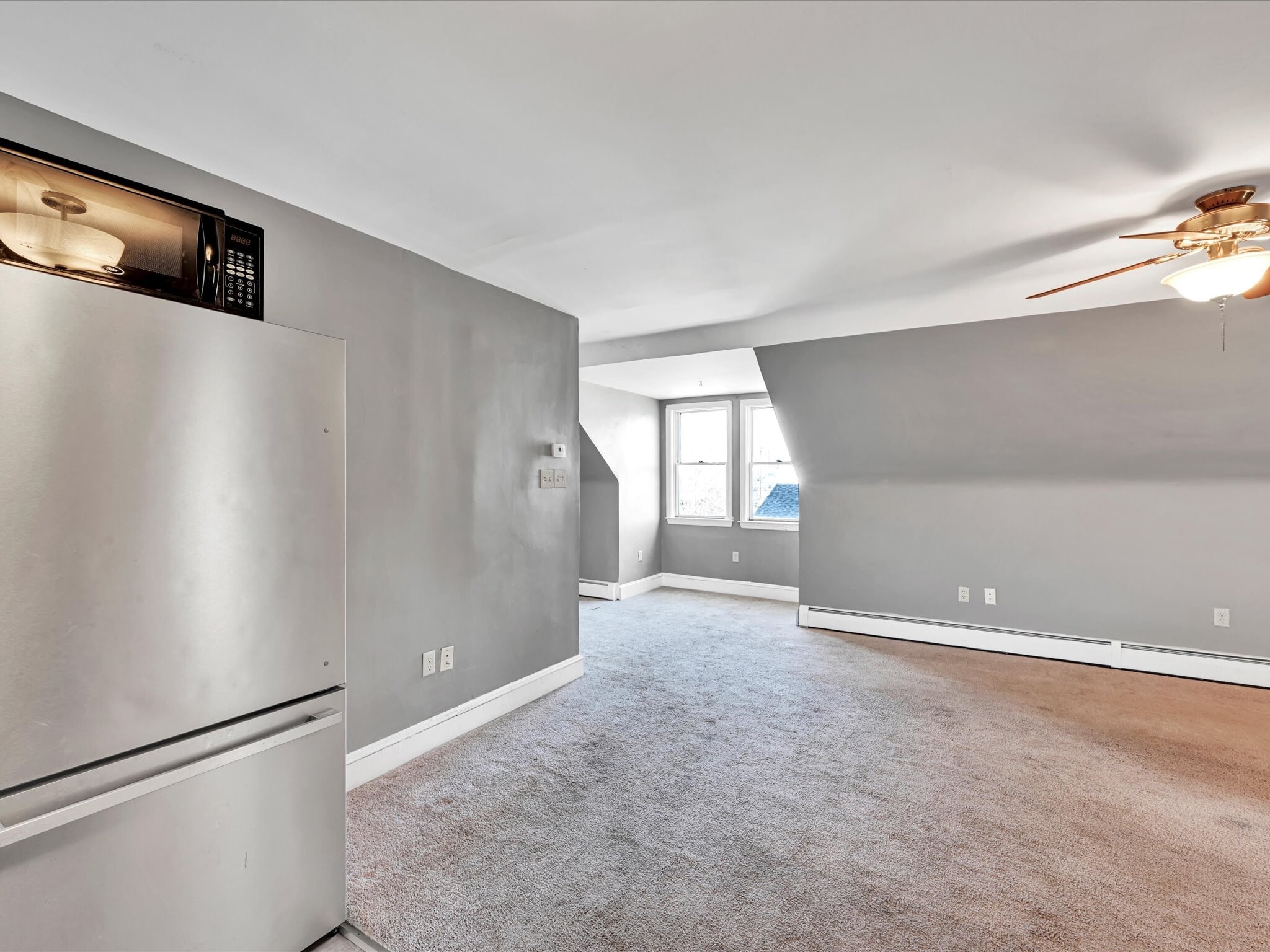 Living Room - 19 Beechwood Rd