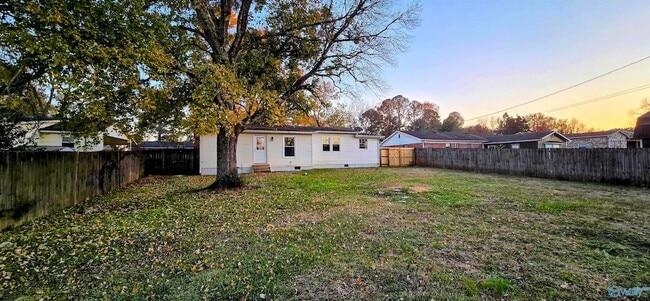 Building Photo - 410 Bellemeade St SW