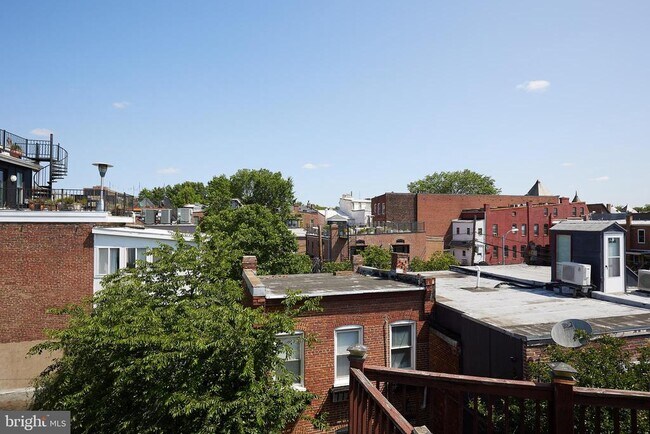 Building Photo - 469 Florida Ave NW