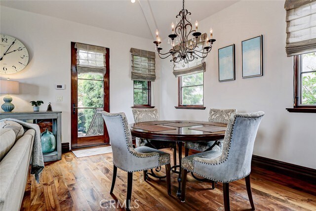 Building Photo - 853 6th St