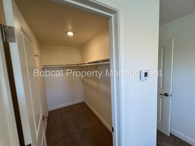 Building Photo - 1226 Saltern Dr