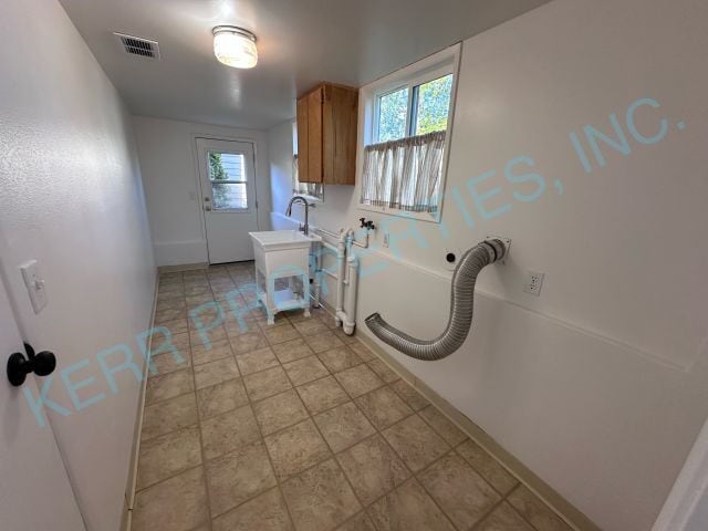 Building Photo - Charming 3-Bedroom Gresham Retreat with Spacious 1728 sq. ft. Layout and 2.5 Baths!