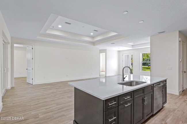 Building Photo - 2894 Hardy Ave