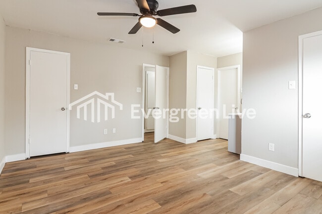 Building Photo - 816 Jack St