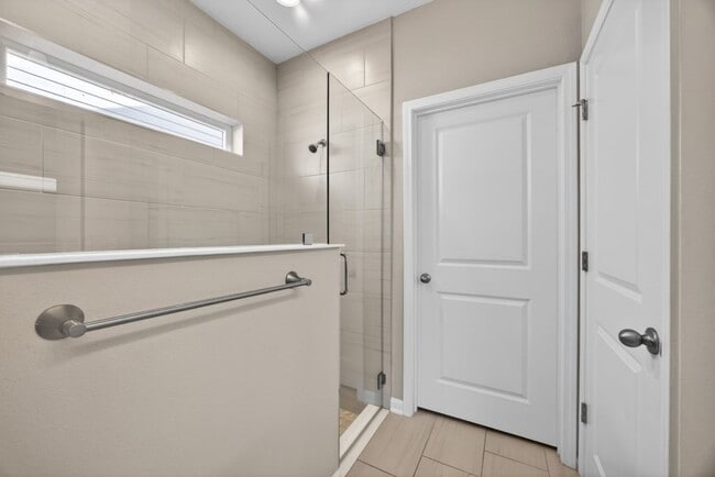 Building Photo - Home For Rent In Shearwater Community