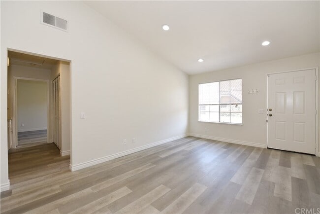 Building Photo - 50 Alicante Aisle