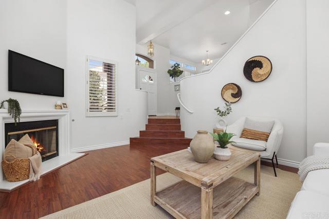 Building Photo - 7122 Calabria Ct