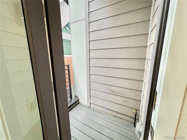 Building Photo - 3411 Albion St