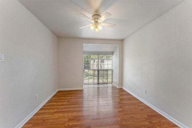Building Photo - 12633 Memorial Dr