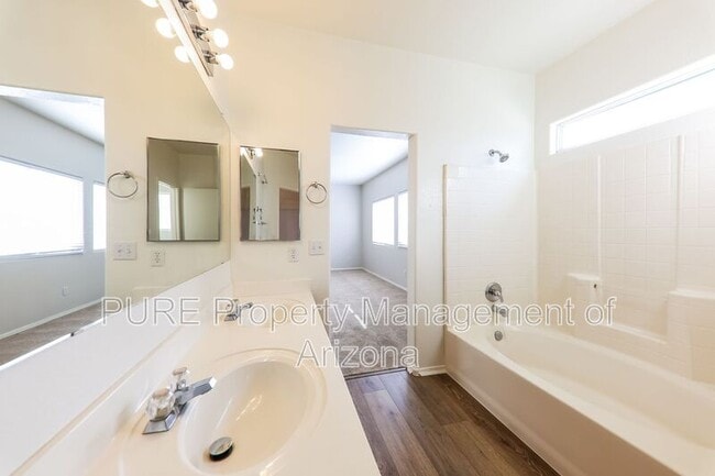 Building Photo - 13233 W Watson Ln