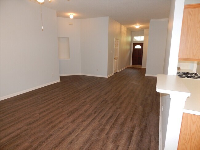 Building Photo - 6406 Horsepen Bayou Dr