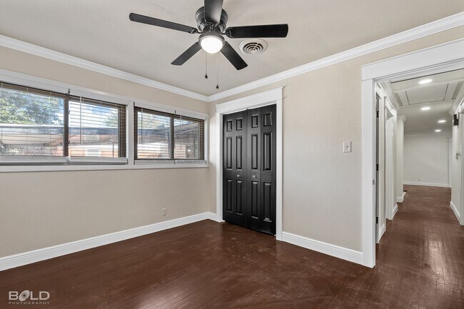 Building Photo - 1606 Joy Dr