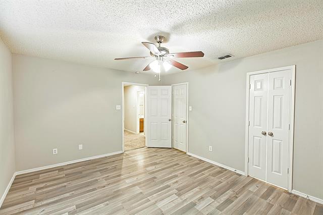 Building Photo - 1321 Overlook Dr