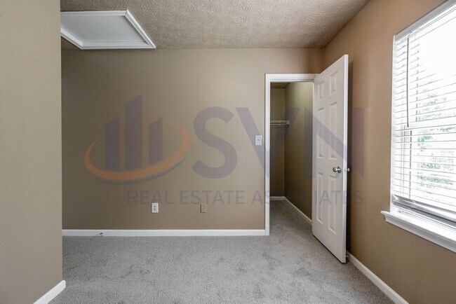 Building Photo - Cozy 2BR, 1.5BA Townhome in Durham Amberlynn Valley Neighborhood