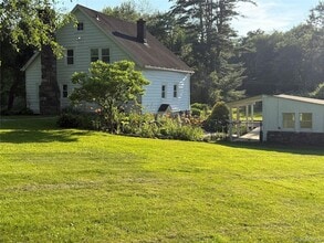 Building Photo - 20 Abbeyfield Ln