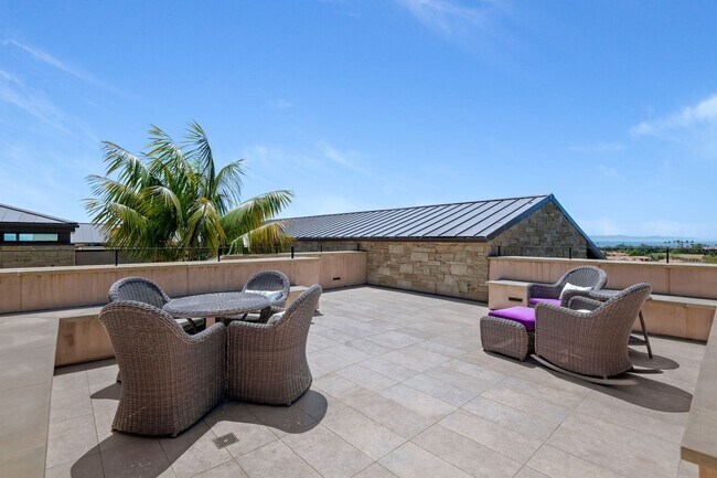 Building Photo - Tuscan Dream Villa in Summerland — Ocean Views, Orchard Serenity, Fully Furnished Retreat