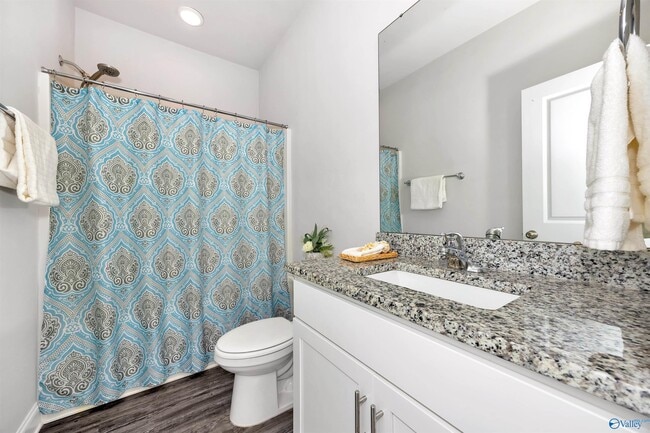 Building Photo - 134 Heritage Lakes Blvd