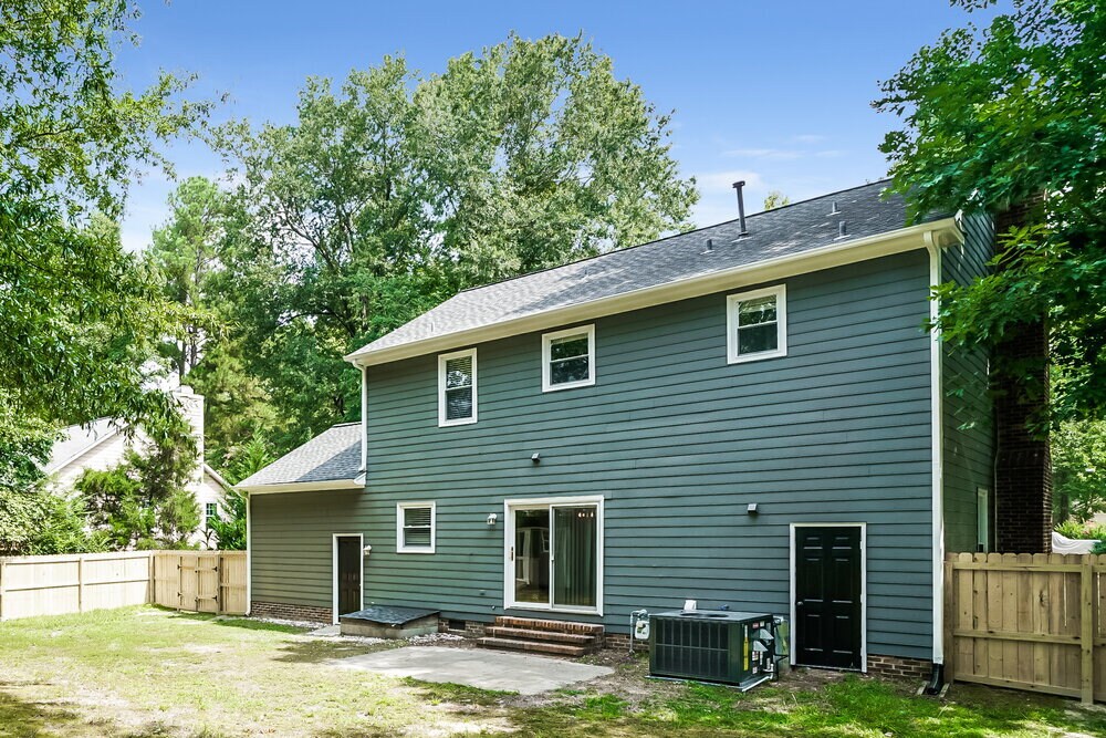 Building Photo - 1716 Netherfield Ln
