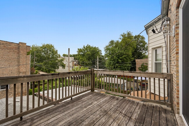 Building Photo - 6505 S Woodlawn Ave