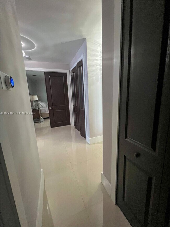 Building Photo - 14680 SW 17th St