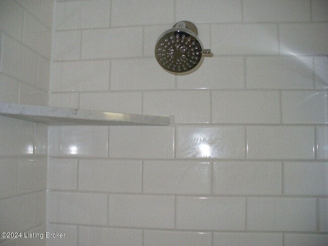 Building Photo - 3518 Willis Ave