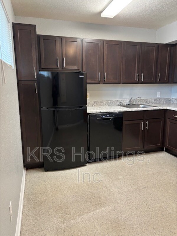 Building Photo - 4203