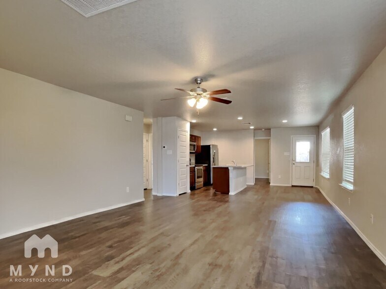 Building Photo - 13011 Lineberry Ln