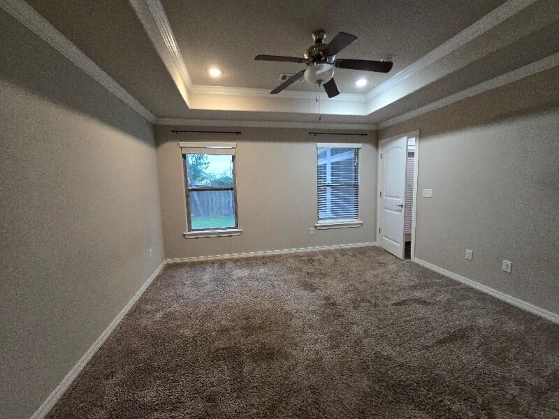 Building Photo - 110 Sullivans Wy