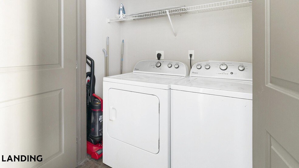 Building Photo - 14805 Grisby Rd