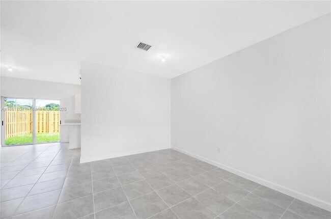 Building Photo - 28871 SW 162nd Ct
