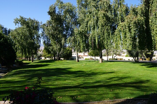 Building Photo - 35106 Mission Hills Dr